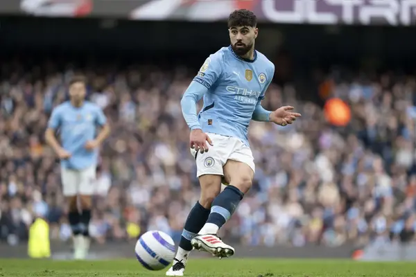 Đóng Góp Vào Thành Tích Đội Tuyển